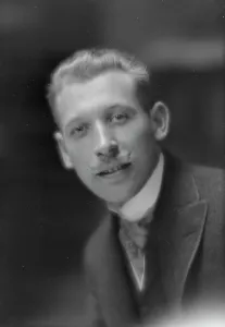 Starched Collar Prints: Williamson, J.M. Mr. portrait photograph, 1915 Oct. 25. Creator: Arnold Genthe
