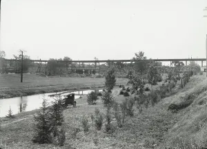 Willliamsbridge to Gun Hill Road, Bronx, New York, c1920. Creator: Frances Benjamin Johnston