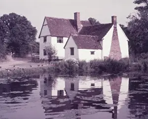 Cottages Prints: Willy Lott's Cottage, Flatford