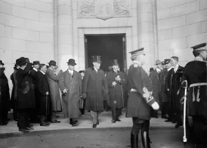 Inauguration Prints: Wilson arrv'g. in Wash'n. 1913. Creator: Bain News Service
