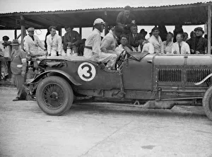 Bentley Boys Gallery: Winning Bentley of Jack Dunfee and Woolf Barnato, BARC 6-Hour Race, Brooklands, Surrey