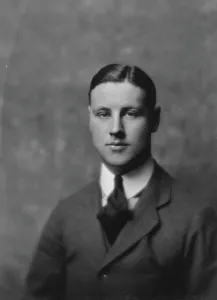 Starched Collar Prints: Winter, Mr. the younger, portrait photograph, 1917 May 3. Creator: Arnold Genthe