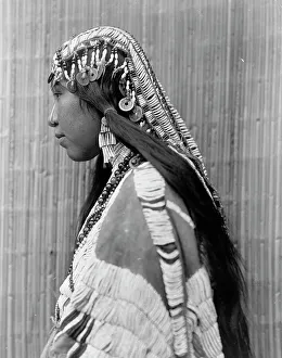 Chinook Prints: Wisham (i.e. Wishran) girl, profile, c1910. Creator: Edward Sheriff Curtis