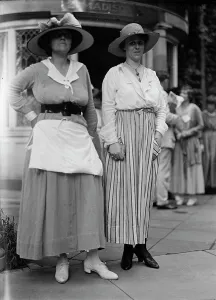 Woman Suffrage - Groups at Headquarters, 1917 or 1918. Creator: Harris & Ewing. Woman Suffrage - Groups at Headquarters, 1917 or 1918. Creator: Harris & Ewing