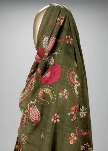 Cotton Prints: Woman's Wrapper, about 1900