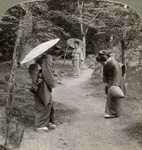 Kyoto Prints: Women in the Kinkaku-ji Temple garden, Kyoto, Japan, 1904. Artist: Underwood & Underwood