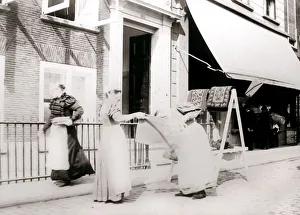 Zuid Holland Prints: Women, Rotterdam, Netherlands, 1898. Artist: James Batkin