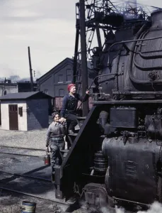 Transparencies Color Gmgpc Gallery: Women wipers of the Chicago and North Western Railroad cleaning one of the... Clinton, Iowa, 1943