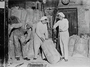 Sack Prints: Women working, England, between c1915 and c1918. Creator: Bain News Service