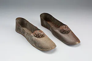 Womens Shoes (Anniversary Tin), 1850 / 1900. Creator: Unknown