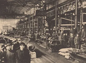 Works Prints: A workshop of the Putilov factory, c. 1914. Artist: Anonymous