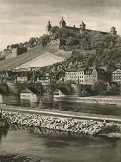 Bayern Gallery: Wurzburg - Old Main Bridge and Marienberg-Fortress, 1931. Artist: Kurt Hielscher