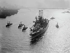 Navy Yard Prints: WYOMING from Brooklyn Bridge, between c1910 and c1915. Creator: Bain News Service