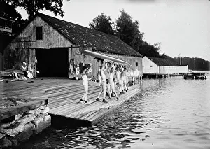 Rower Prints: Yale Varsity 8, between c1910 and c1915. Creator: Bain News Service