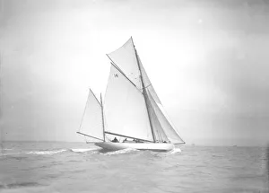 Yawl Prints: The yawl Celia under way, 1911. Creator: Kirk & Sons of Cowes
