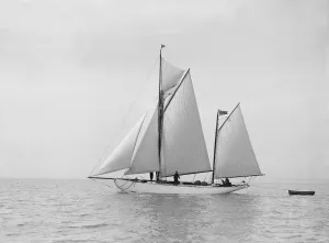 Towing Prints: The yawl Meander sailing in fine conditions, 1913. Creator: Kirk & Sons of Cowes