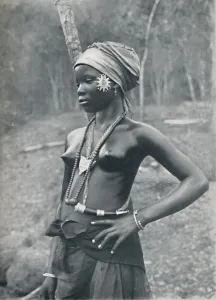 Headscarf Prints: A young Mende girl, Eastern Sierra Leone, 1912. Artist: Cecil H Firmin