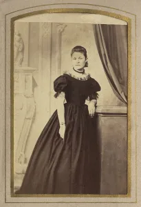 Sergei Mikhailovich Chashchin Prints: Young woman, 1890. Creator: Unknown