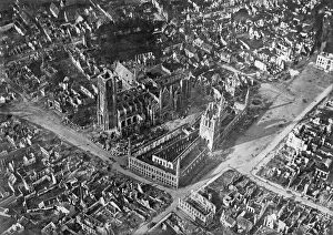 Images Dated 10th January 2008: Ypres after German bombardment, First World War, 1914-1918, (c1920)