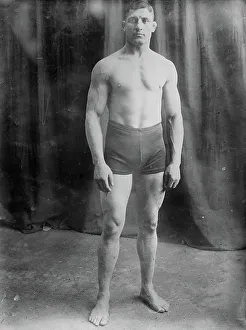 Wrestling Prints: Yussif Hussane, between c1910 and c1915. Creator: Bain News Service