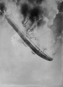 Crashing Prints: Zeppelin L II, 1913. Creator: Bain News Service